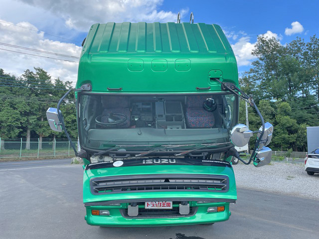 いすゞギガトレーラーヘッド（トラクターヘッド）大型（10t）[写真07]