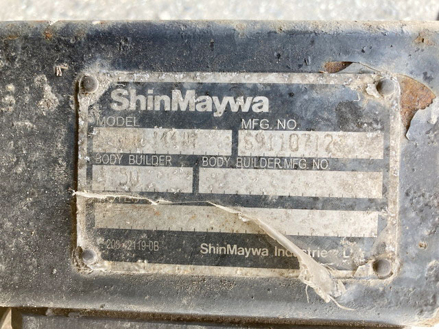 三菱ふそうキャンターアルミウイング小型（2t・3t）[写真18]