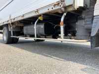 三菱ふそうキャンターアルミウイング小型（2t・3t）[写真20]