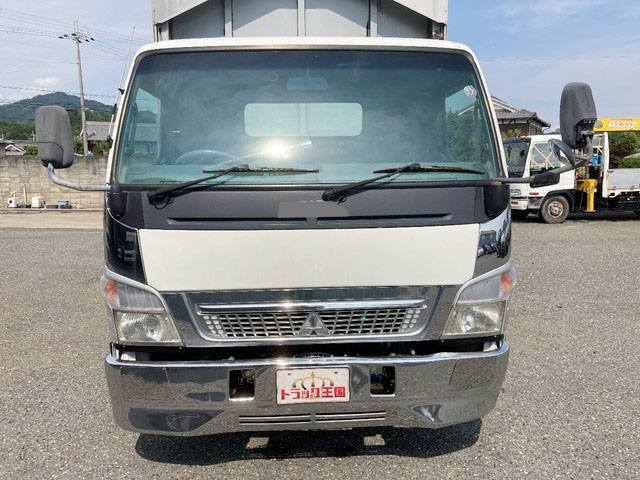 三菱ふそうキャンターアルミウイング小型（2t・3t）[写真06]