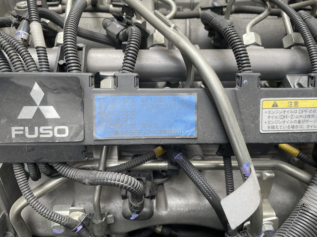 三菱ふそうキャンターアルミバン小型（2t・3t）[写真19]