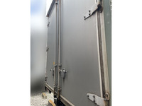 三菱ふそうキャンターアルミバン小型（2t・3t）[写真07]