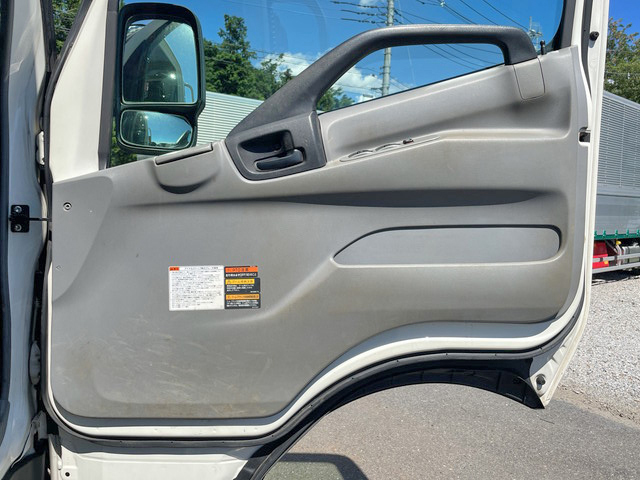 日野デュトロクレーン4段小型（2t・3t）[写真31]