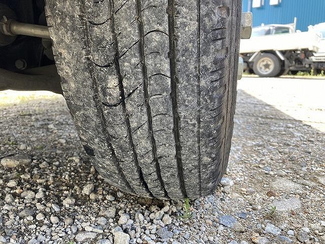 トヨタダイナ平ボディ小型（2t・3t）[写真23]