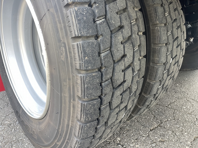 いすゞフォワードセルフクレーン3段増トン（6t・8t）[写真18]