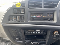 いすゞフォワードセルフクレーン3段増トン（6t・8t）[写真34]