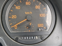 いすゞフォワードセルフクレーン3段増トン（6t・8t）[写真36]