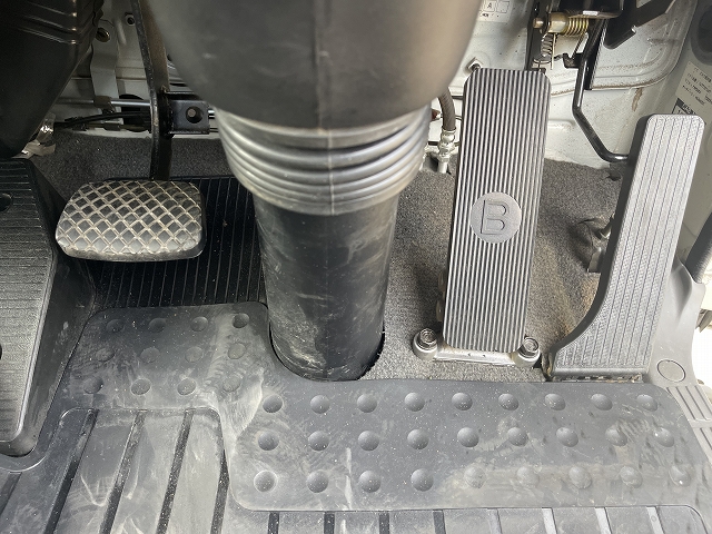 いすゞフォワードセルフクレーン3段増トン（6t・8t）[写真37]