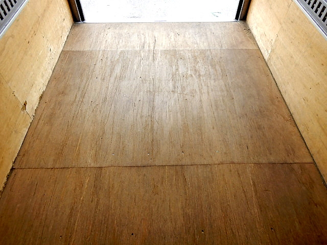 トヨタトヨエースアルミバン小型（2t・3t）[写真11]