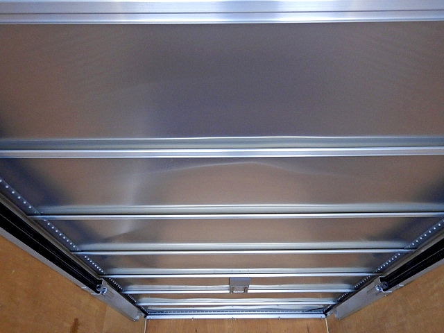 トヨタトヨエースアルミバン小型（2t・3t）[写真12]