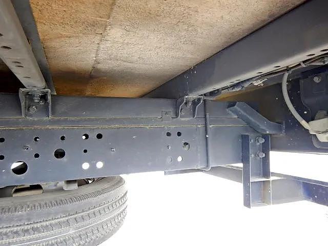 トヨタトヨエースアルミバン小型（2t・3t）[写真36]