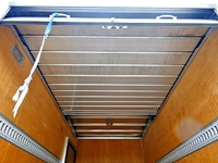 トヨタトヨエースアルミバン小型（2t・3t）[写真09]