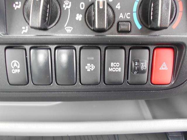 日野デュトロセーフティローダー小型（2t・3t）[写真29]