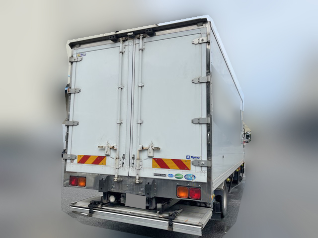 UDトラックスコンドル冷凍車（冷蔵車）中型（4t）[写真02]