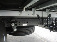 三菱ふそうキャンターアルミバン小型（2t・3t）[写真13]