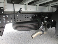 三菱ふそうキャンターアルミバン小型（2t・3t）[写真16]