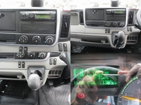 三菱ふそうキャンターアルミバン小型（2t・3t）[写真24]