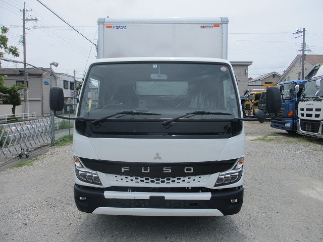 三菱ふそうキャンターアルミバン小型（2t・3t）[写真04]