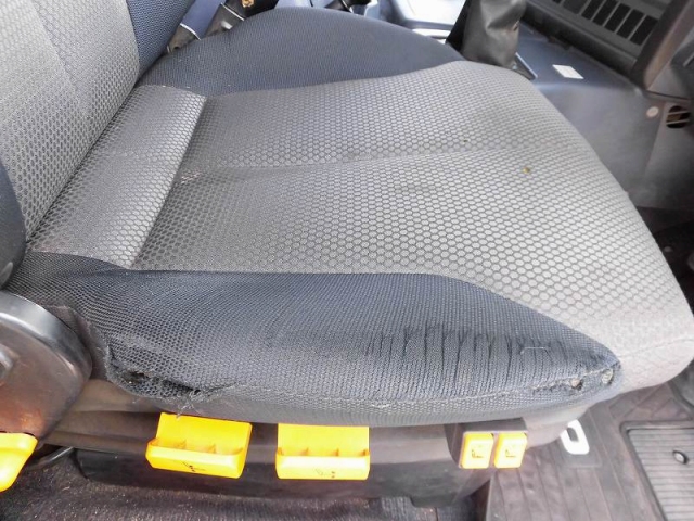 日野プロフィア深ダンプ（土砂禁ダンプ）大型（10t）[写真30]