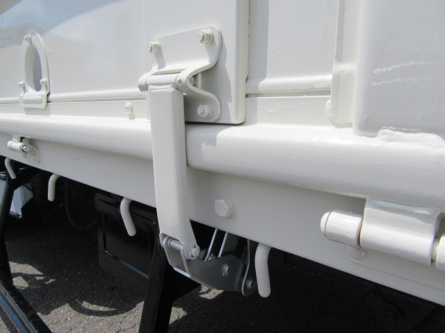 日野デュトロクレーン4段小型（2t・3t）[写真12]