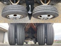 三菱ふそうキャンターアルミバン小型（2t・3t）[写真17]