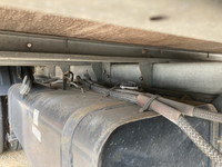 三菱ふそうキャンターアルミバン小型（2t・3t）[写真19]