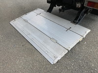 日野デュトロアルミウイング小型（2t・3t）[写真16]