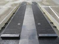 UDトラックスコンドルセルフローダー増トン（6t・8t）[写真21]