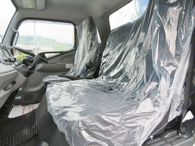 三菱ふそうキャンタークレーン6段小型（2t・3t）[写真10]