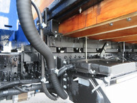 三菱ふそうキャンタークレーン6段小型（2t・3t）[写真35]