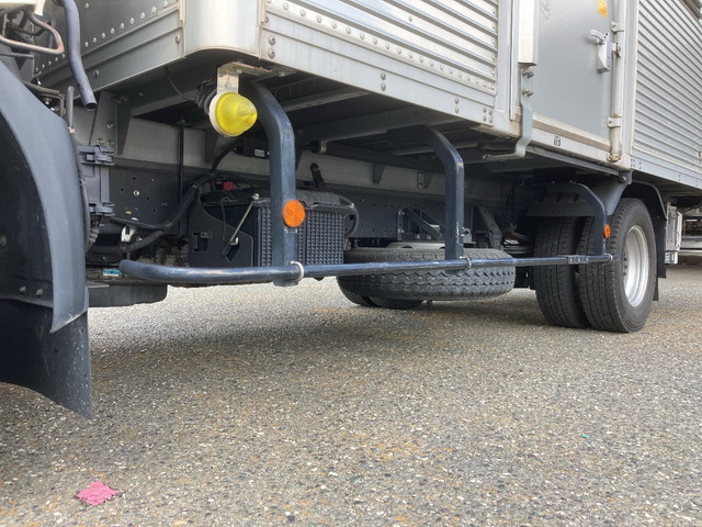 日野デュトロアルミバン小型（2t・3t）[写真17]