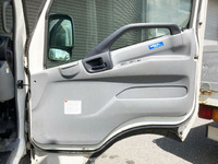 日野デュトロアルミバン小型（2t・3t）[写真25]