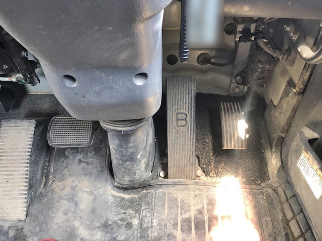 三菱ふそうファイター平ボディ増トン（6t・8t）[写真33]