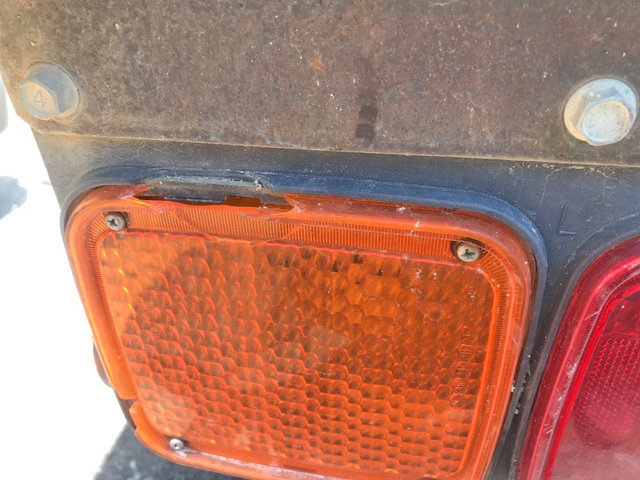 三菱ふそうファイター平ボディ増トン（6t・8t）[写真09]