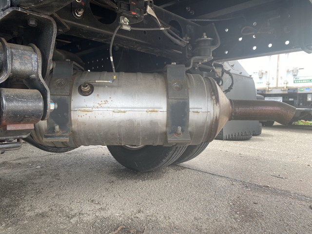 日産アトラスパネルバン小型（2t・3t）[写真19]