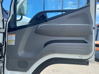 日産アトラスパネルバン小型（2t・3t）[写真24]