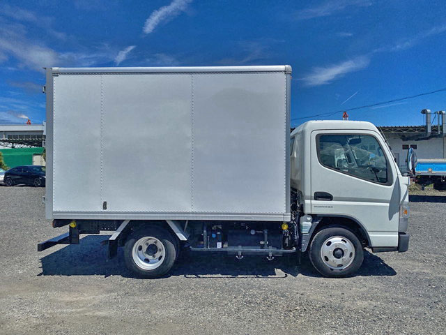 日産アトラスパネルバン小型（2t・3t）[写真06]