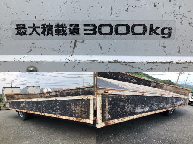 いすゞエルフ平ボディ小型（2t・3t）[写真11]