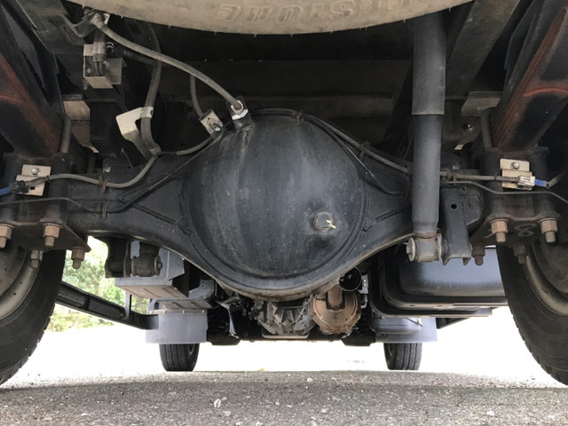 いすゞエルフ平ボディ小型（2t・3t）[写真16]