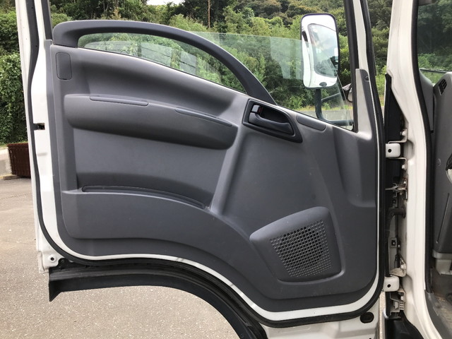 いすゞエルフ平ボディ小型（2t・3t）[写真19]