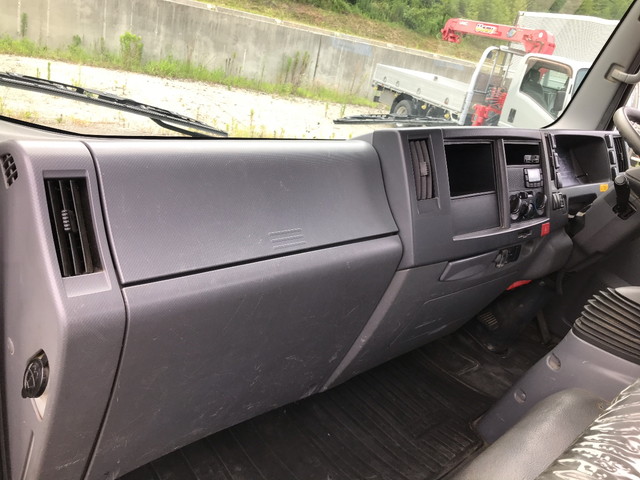 いすゞエルフ平ボディ小型（2t・3t）[写真22]