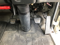 いすゞエルフ平ボディ小型（2t・3t）[写真27]