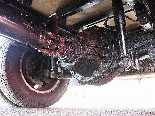 日野デュトロ平ボディ小型（2t・3t）[写真27]