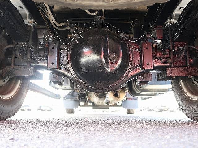 日野デュトロ平ボディ小型（2t・3t）[写真28]