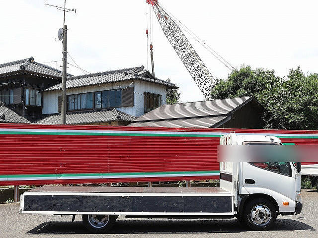 日野デュトロ平ボディ小型（2t・3t）[写真03]