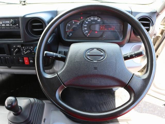 日野デュトロ平ボディ小型（2t・3t）[写真08]