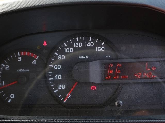 日野デュトロ平ボディ小型（2t・3t）[写真09]