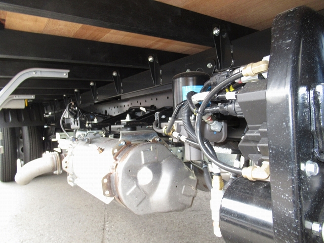 日野レンジャーアルミブロック中型（4t）[写真16]