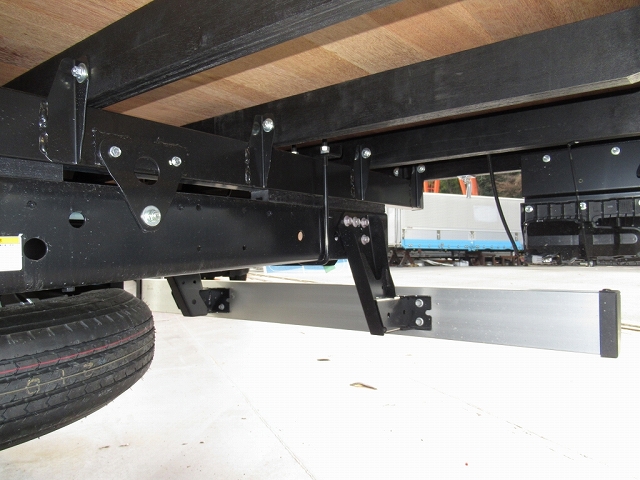 日野レンジャーアルミブロック中型（4t）[写真22]