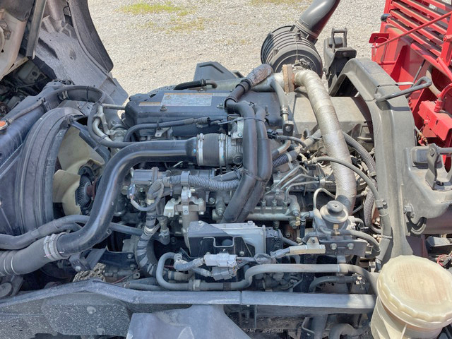 いすゞフォワードセルフクレーン5段増トン（6t・8t）[写真25]